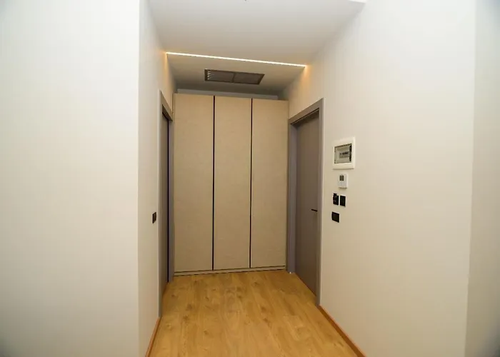 Hotel Zeneli Vlorë