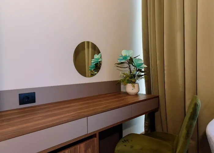 Hotel Zeneli